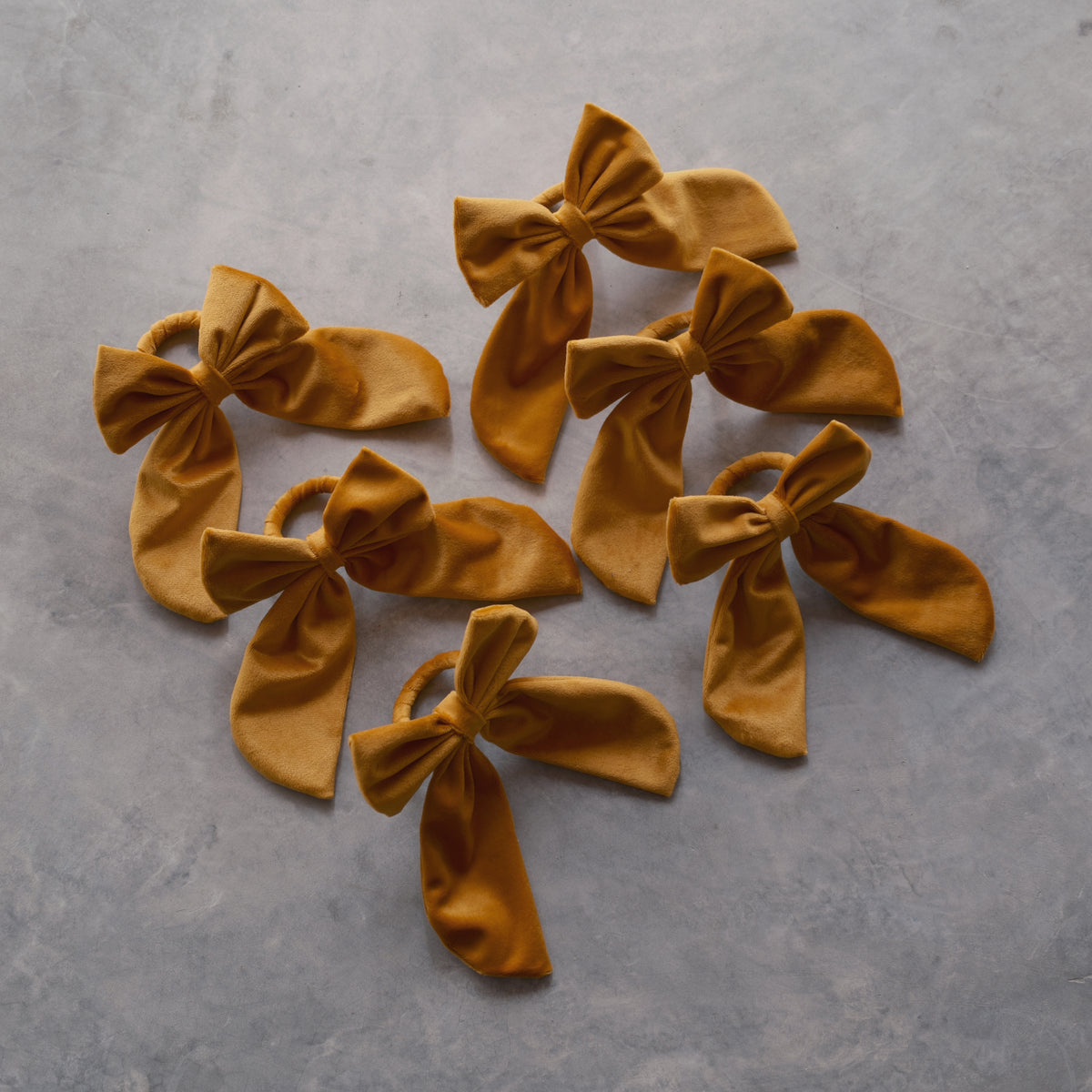 Set de 6 Moños Amarillo Mostaza