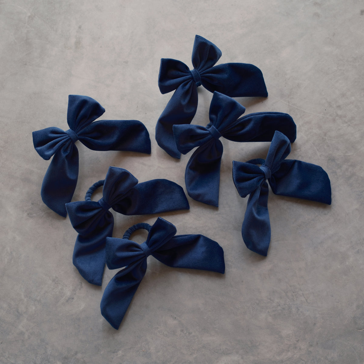 Set de 6 Moños Azul Marino